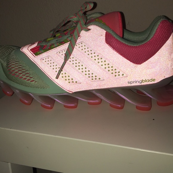 ADIDAS Springblade - Picture 4 of 8